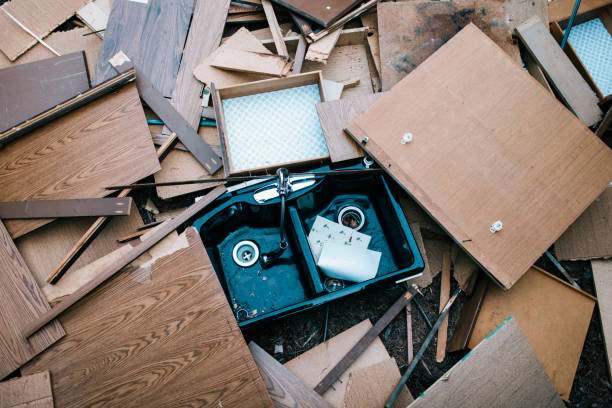 Best Attic Cleanout  in Esko, MN